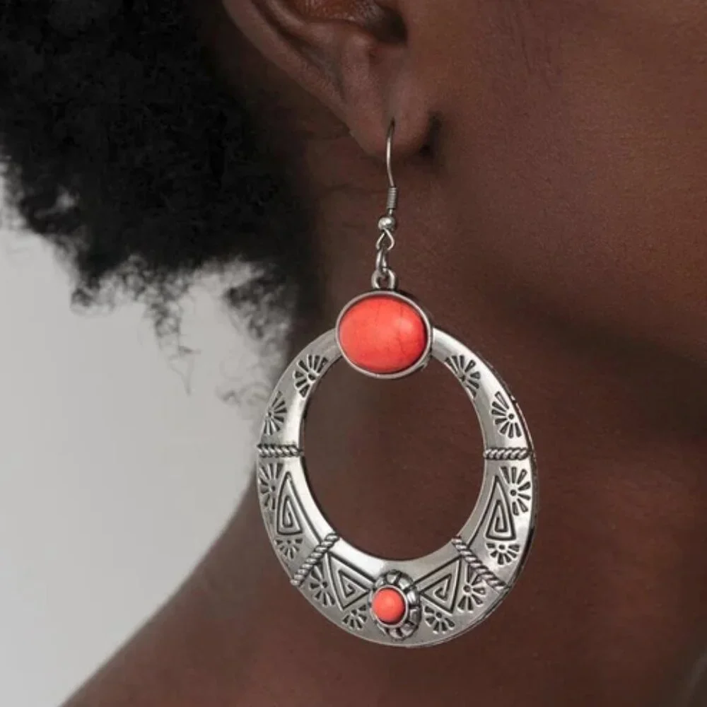 Paparazzi Jewelry Accessories - Garden Glyphs - Orange Earrings  Vintage - Picture 3 of 4